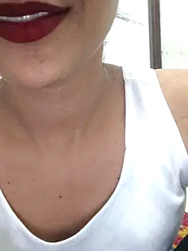 payalsaini06912 online show from 11/03/25, 04:52