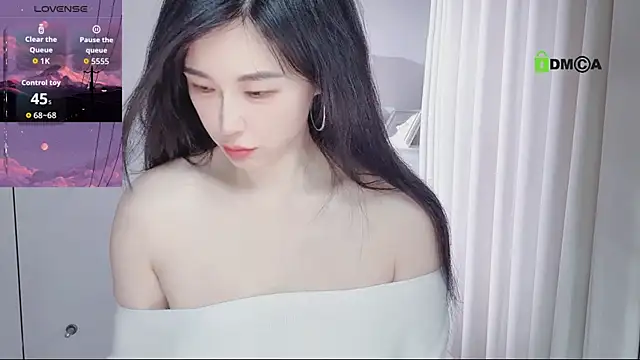 YunShan-33 online show from 05/06/26, 04:30