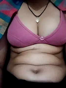 Snapshot of vijaylaxmi69 chatting on 11/22/25, 03:22 vijaylaxmi69 online show from 11/22/25, 03:22