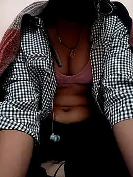 Snapshot of vijaylaxmi69 chatting on 01/17/26, 05:49 vijaylaxmi69 online show from 01/17/26, 05:49