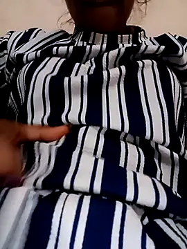 Snapshot of vijaylaxmi69 chatting on 02/16/26, 04:58 vijaylaxmi69 online show from 02/16/26, 04:58