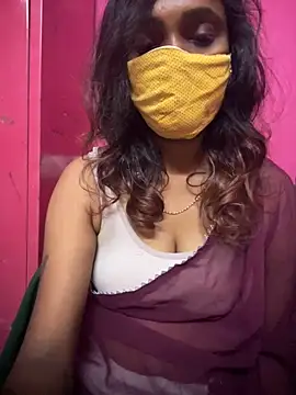 Queen-dhivya online show from 11/14/25, 12:09