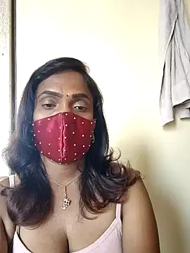 Snapshot of Queen-dhivya chatting on 02/17/26, 03:47 Queen-dhivya online show from 02/17/26, 03:47