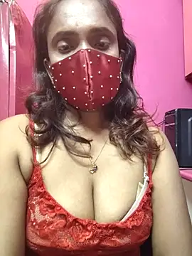 Snapshot of Queen-dhivya chatting on 02/28/26, 05:14 Queen-dhivya online show from 02/28/26, 05:14