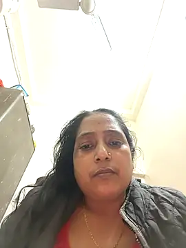 Hot-Sana2 online show from 12/15/25, 06:23