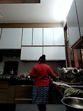 Snapshot of Hot-Sana2 chatting on 01/12/26, 06:18 Hot-Sana2 online show from 01/12/26, 06:18