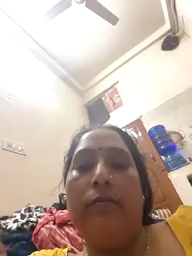 Snapshot of Hot-Sana2 chatting on 02/28/26, 05:03 Hot-Sana2 online show from 02/28/26, 05:03