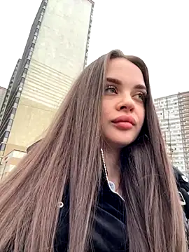 KristiRich online show from 11/17/25, 08:09