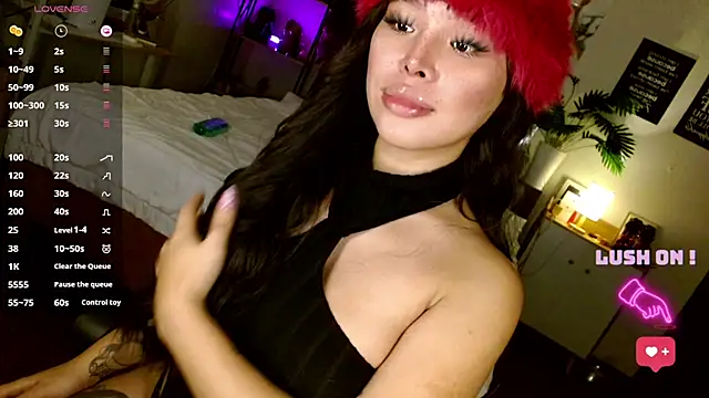 Snapshot of Lolitaloove69 chatting on 01/18/26, 08:12 Lolitaloove69 online show from 01/18/26, 08:12