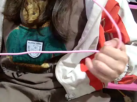 Snapshot of LunoChucki chatting on 03/04/26, 01:55 LunoChucki online show from 03/04/26, 01:55