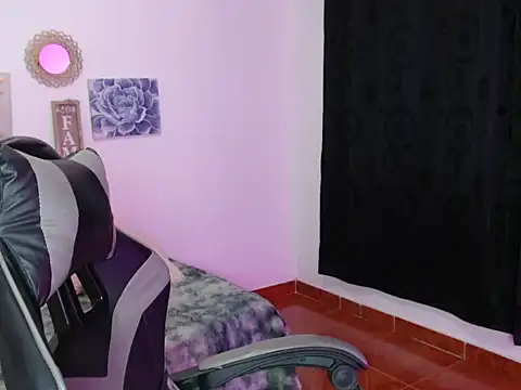 Snapshot of Samanta_777 chatting on 02/07/26, 03:54 Samanta 777 online show from 02/07/26, 03:54