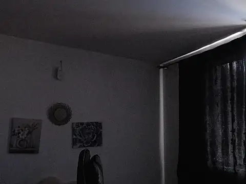 Snapshot of Samanta_777 chatting on 02/16/26, 09:22 Samanta 777 online show from 02/16/26, 09:22