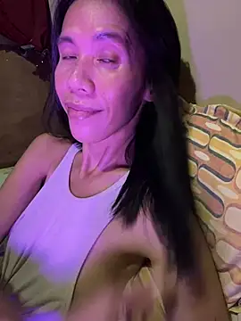 bellaUtops online show from 06/10/26, 06:12