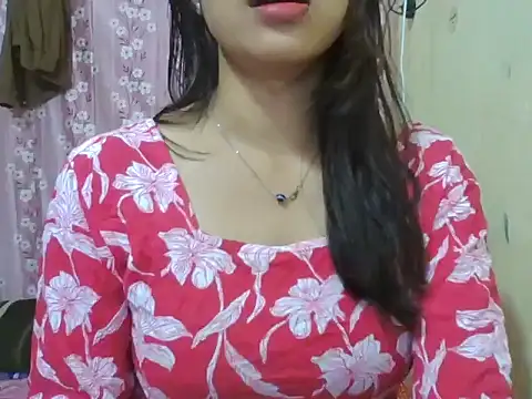 Snapshot of pragya_44 chatting on 02/01/26, 06:56 pragya 44 online show from 02/01/26, 06:56