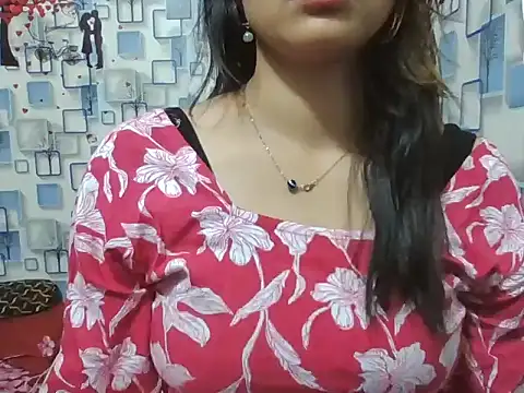 Snapshot of pragya_44 chatting on 02/17/26, 04:46 pragya 44 online show from 02/17/26, 04:46