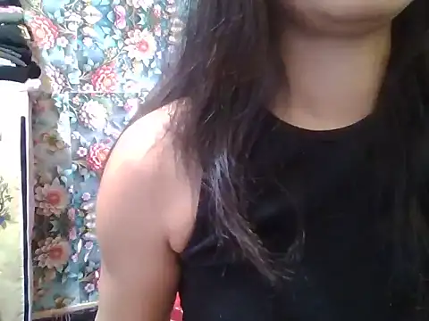 Snapshot of pragya_44 chatting on 03/11/26, 11:49 pragya 44 online show from 03/11/26, 11:49