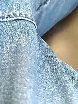 1anonimous online show from 11/12/25, 02:28