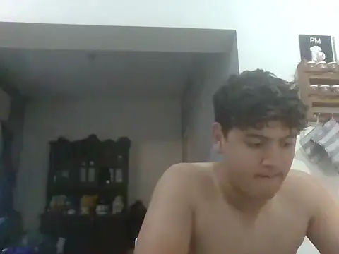 Snapshot of Myboy0020 chatting on 02/17/26, 08:37 Myboy0020 online show from 02/17/26, 08:37