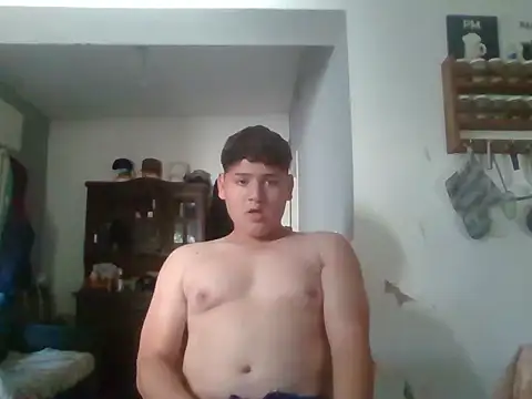 Snapshot of Myboy0020 chatting on 03/09/26, 07:29 Myboy0020 online show from 03/09/26, 07:29