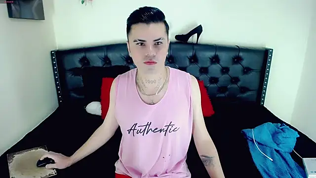 Snapshot of Sebastian_Loaiza chatting on 11/01/25, 11:45 Sebastian Loaiza online show from 11/01/25, 11:45