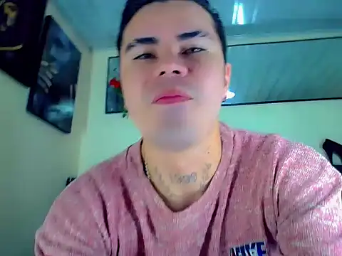 Sebastian Loaiza online show from 11/09/25, 04:16