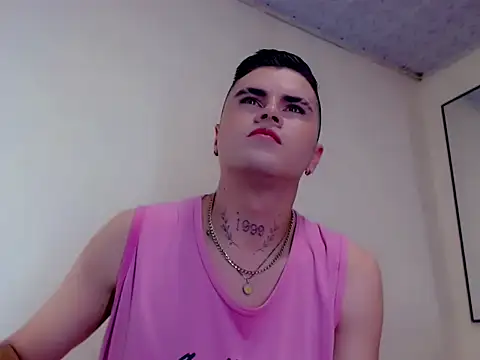 Sebastian Loaiza online show from 12/02/25, 05:08