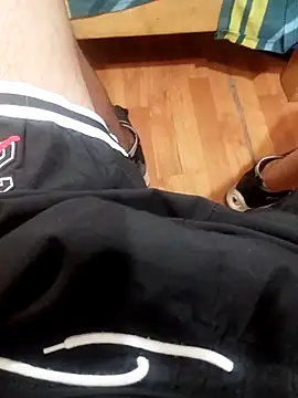 Snapshot of Elpichulotote20 chatting on 02/18/26, 12:28 Elpichulotote20 online show from 02/18/26, 12:28