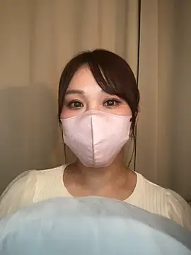 reika33 online show from 11/15/25, 09:17