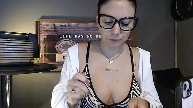 Snapshot of mickystrumia23 chatting on 07/30/26, 03:22 mickystrumia23 online show from 07/30/26, 03:22