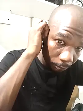 Snapshot of Ndodemnyama@xh chatting on 04/15/26, 07:48 Ndodemnyamaxh online show from 04/15/26, 07:48