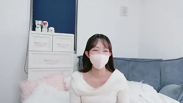 Snapshot of Sana_84 chatting on 02/17/26, 09:06 Sana 84 online show from 02/17/26, 09:06