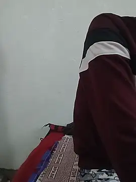 Snapshot of baby_Cpl21 chatting on 12/05/25, 02:31 baby Cpl21 online show from 12/05/25, 02:31