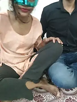 Snapshot of baby_Cpl21 chatting on 12/16/25, 07:13 baby Cpl21 online show from 12/16/25, 07:13