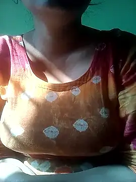 Snapshot of Tina_250 chatting on 01/13/26, 04:51 Tina 250 online show from 01/13/26, 04:51