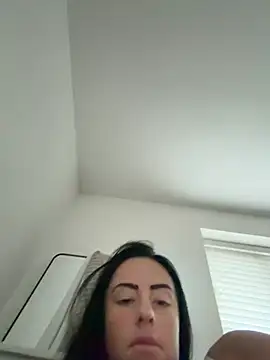 Bethrae25 online show from 06/16/26, 07:27