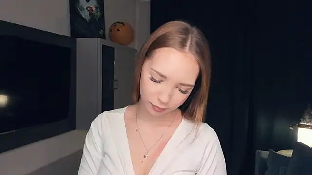 MerlePalaia online show from 11/12/25, 09:14