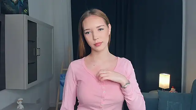 MerlePalaia online show from 12/01/25, 06:13