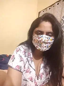 mouni499 online show from 12/16/25, 05:18