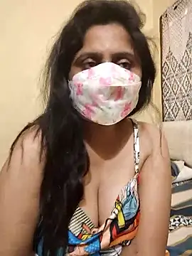 Snapshot of mouni499 chatting on 02/07/26, 10:30 mouni499 online show from 02/07/26, 10:30