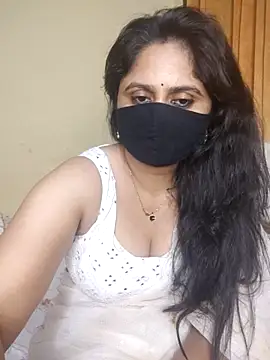 mouni499 online show from 06/15/26, 04:53
