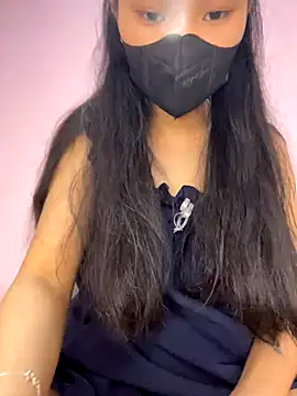 lung-linh online show from 11/15/25, 12:23