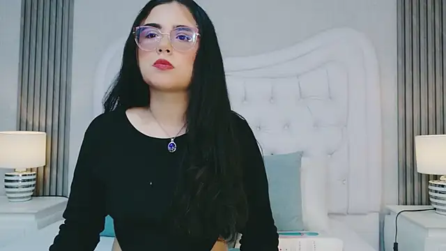 ScarlettPetrova online show from 04/30/26, 11:38