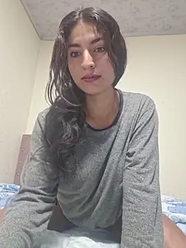 GISELLA   online show from 11/11/25, 10:26