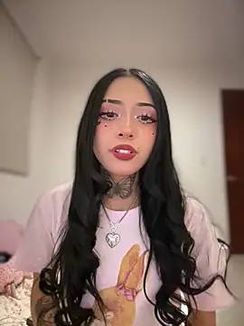 Snapshot of JIORYOvO chatting on 02/23/26, 04:54 JIORYOvO online show from 02/23/26, 04:54