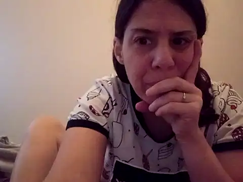 hotnathy69 online show from 12/23/25, 08:23