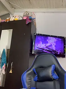 Snapshot of Milleradhara24 chatting on 01/10/26, 01:29 Milleradhara24 online show from 01/10/26, 01:29