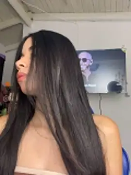 Snapshot of Milleradhara24 chatting on 03/04/26, 08:15 Milleradhara24 online show from 03/04/26, 08:15