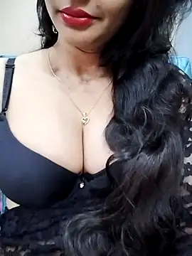 Snapshot of Himani-baby chatting on 11/15/25, 01:14 Himani-baby online show from 11/15/25, 01:14