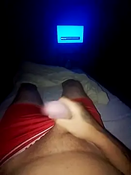 Snapshot of 013boyy chatting on 11/14/25, 02:54 013boyy online show from 11/14/25, 02:54