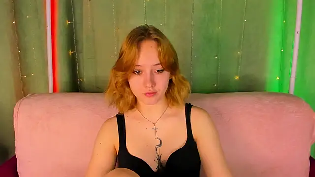 Snapshot of RikkiChoco chatting on 05/07/26, 10:37 RikkiChoco online show from 05/07/26, 10:37